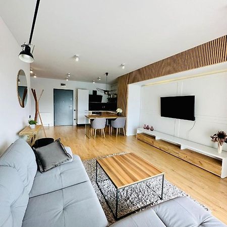 Kharisma Apartment-Free Parking-Ultracentral Cluj-Napoca Ngoại thất bức ảnh