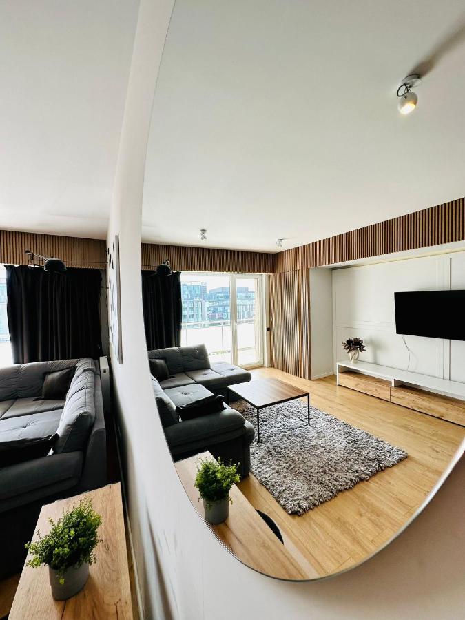 Kharisma Apartment-Free Parking-Ultracentral Cluj-Napoca Ngoại thất bức ảnh