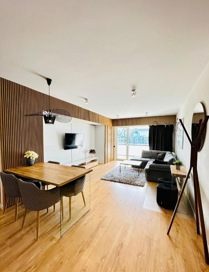 Kharisma Apartment-Free Parking-Ultracentral Cluj-Napoca Ngoại thất bức ảnh